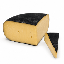 Сир "Gouda чорна перлина" твердий  Нідерланди Kaas van de Boerderij